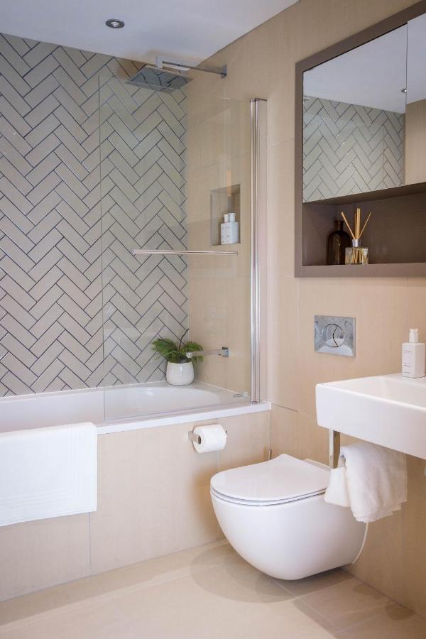 Apartment 21 Hudson Quarter Luxury Apartments-Free Parking 1 Car ยอร์ค ภายนอก รูปภาพ