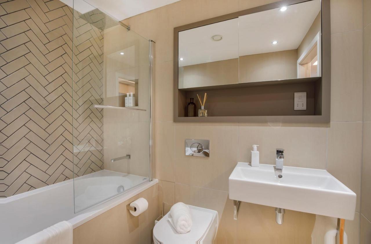 Apartment 21 Hudson Quarter Luxury Apartments-Free Parking 1 Car ยอร์ค ภายนอก รูปภาพ